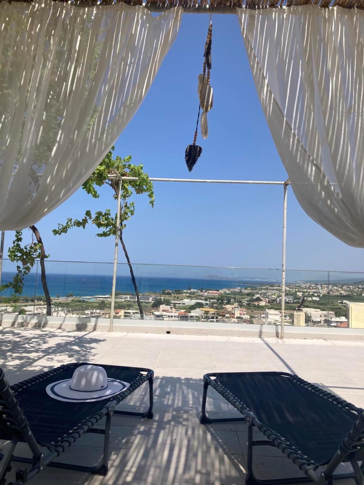 The Serene Veranda With Breathtaking Views Kolimvarion Bagian luar foto